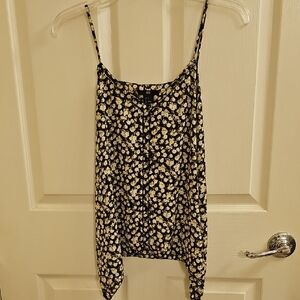 H&M Flowy Tank - Beautiful 😍